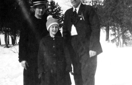 Anna-Irene-Joe-Pisha-crop-edit