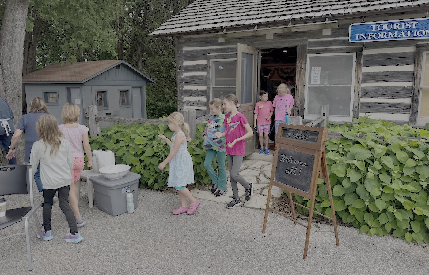 Childrens Programs series BG