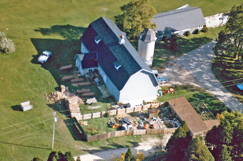 Little-Sister-Barn-3